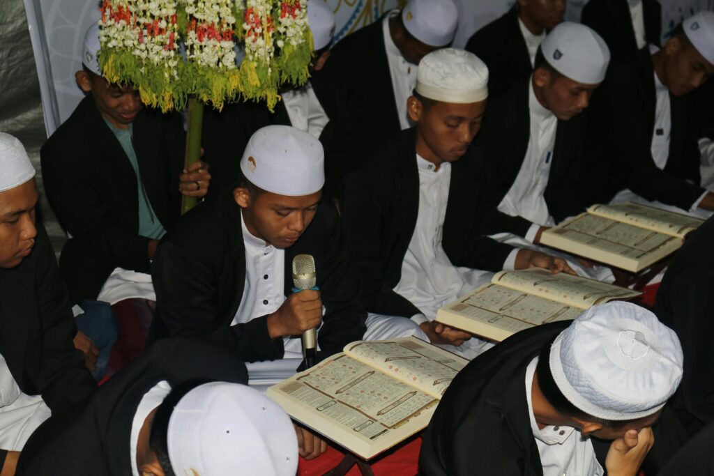 benifits of surah ul waqia